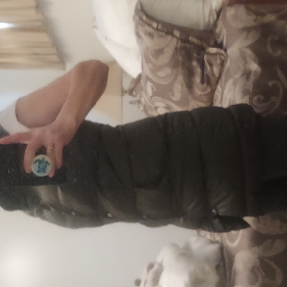 Lululemon Puffer Vest - Picture 6 of 6